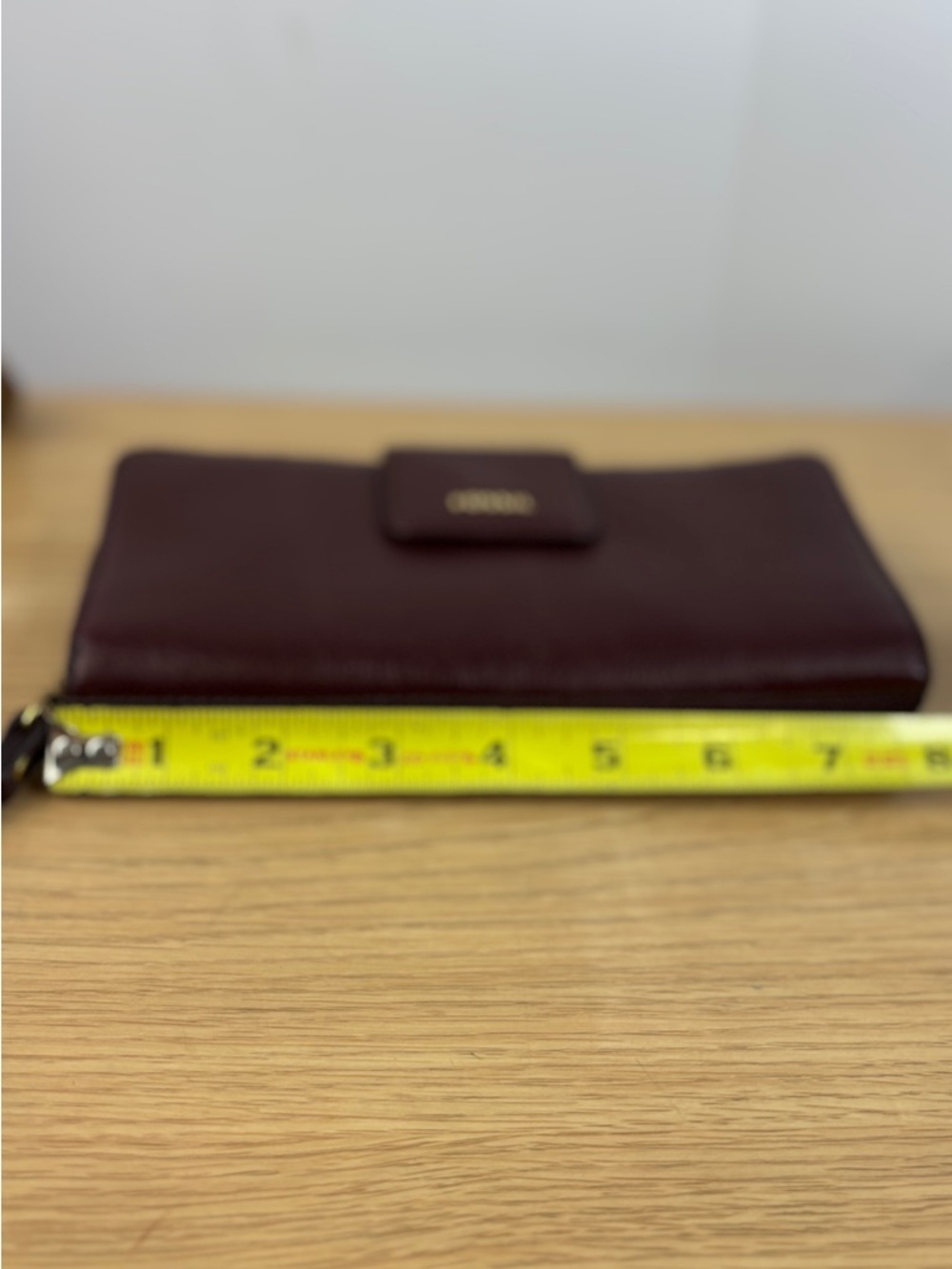 Fossil Madison Tab Clutch Zip Around Wallet in Burgundy Leather - Picture 11 of 12